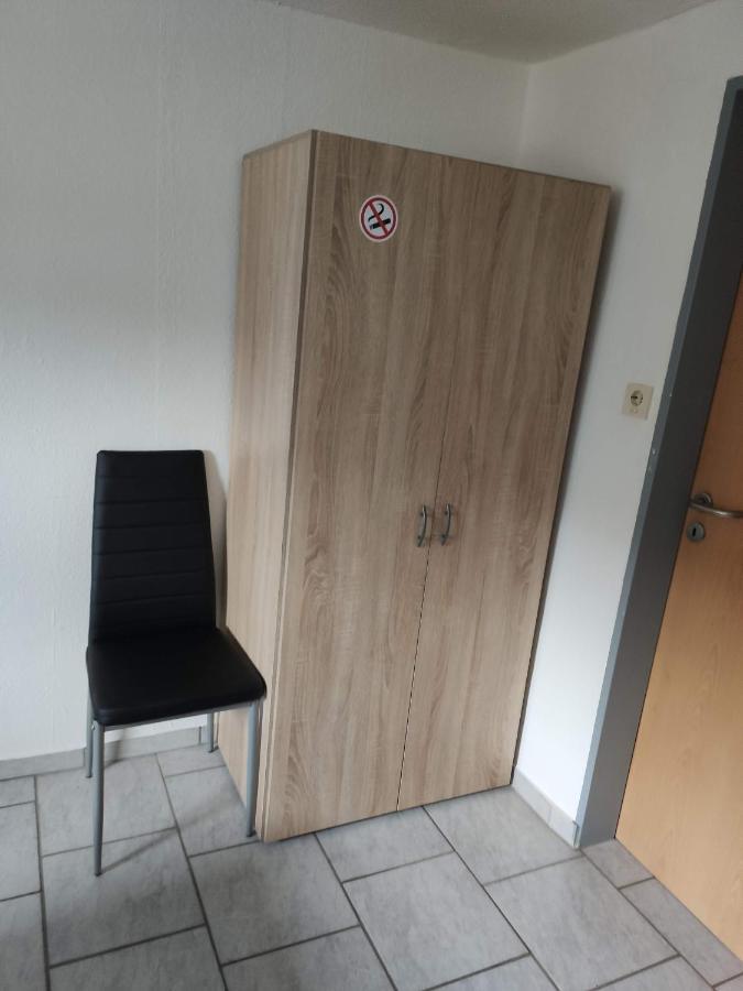 Schoenes Einfaches Zentrales Zimmer In Όλντεμπουργκ Εξωτερικό φωτογραφία